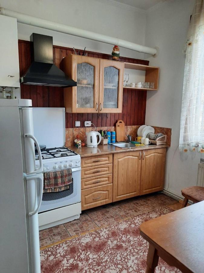 Садиба У Крайлюків Yaremche Luaran gambar