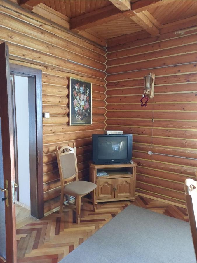 Садиба У Крайлюків Yaremche Luaran gambar