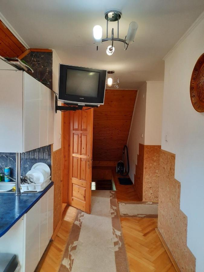 Садиба У Крайлюків Yaremche Luaran gambar