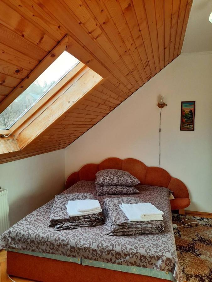 Садиба У Крайлюків Yaremche Luaran gambar